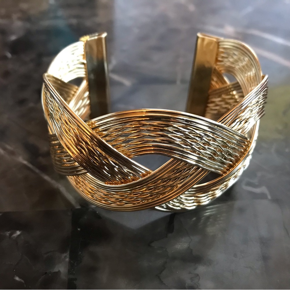 Gold Braided Bracelet - Picture 2 of 2